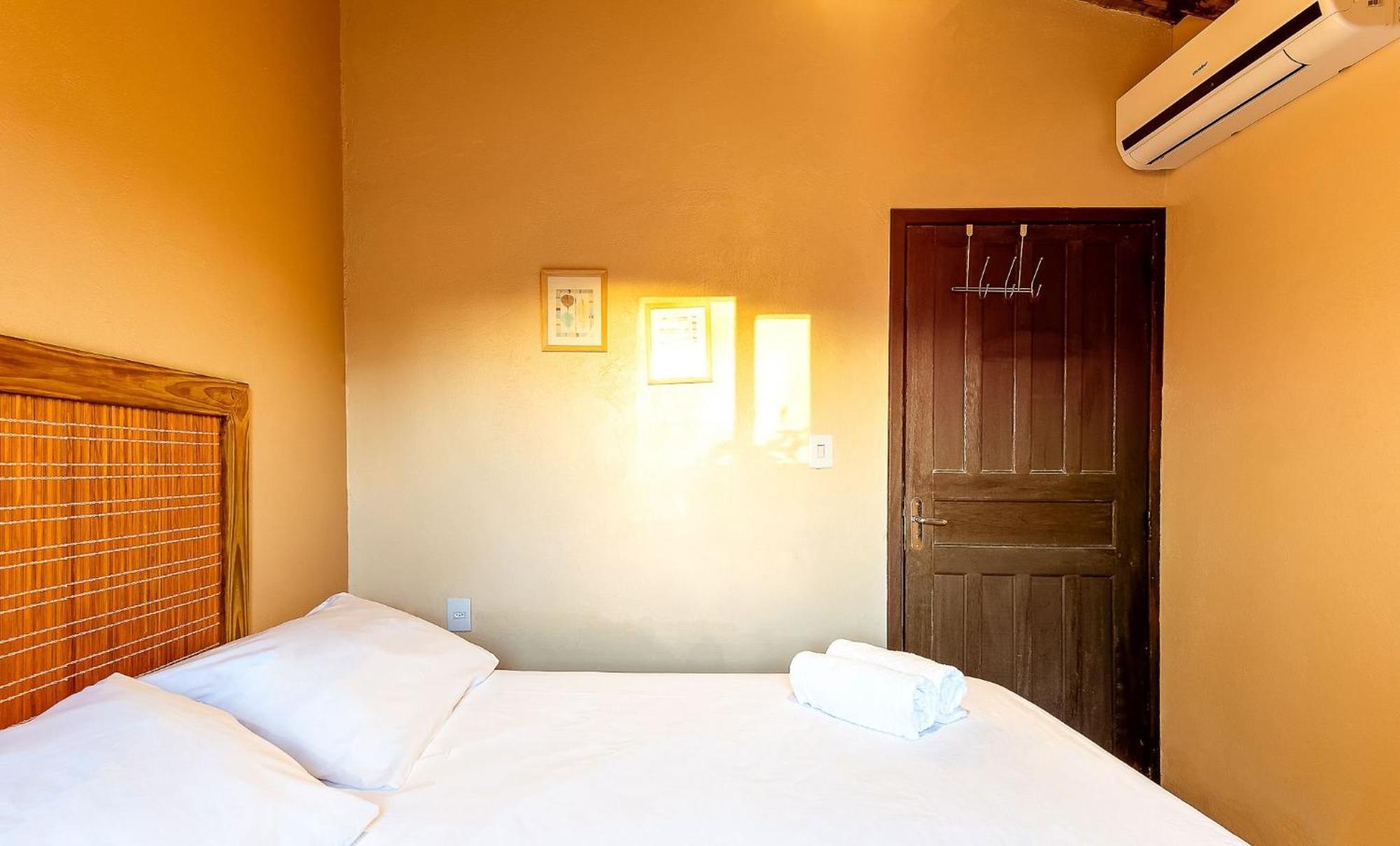 Guest house Bangalos Do Rosa *