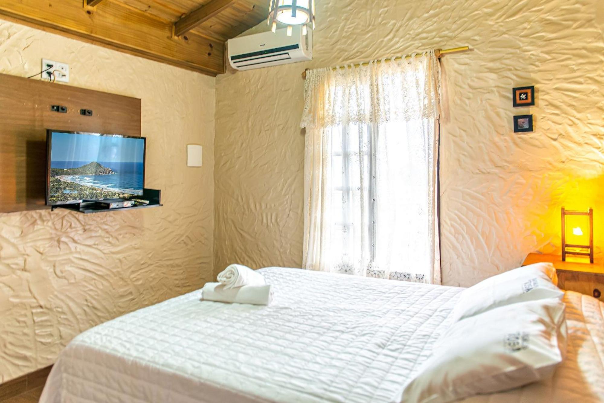 Bangalôs Do Rosa Com Vista Panorâmica - Bangalôs Com Hidromassagem, Lareira E Piscina *