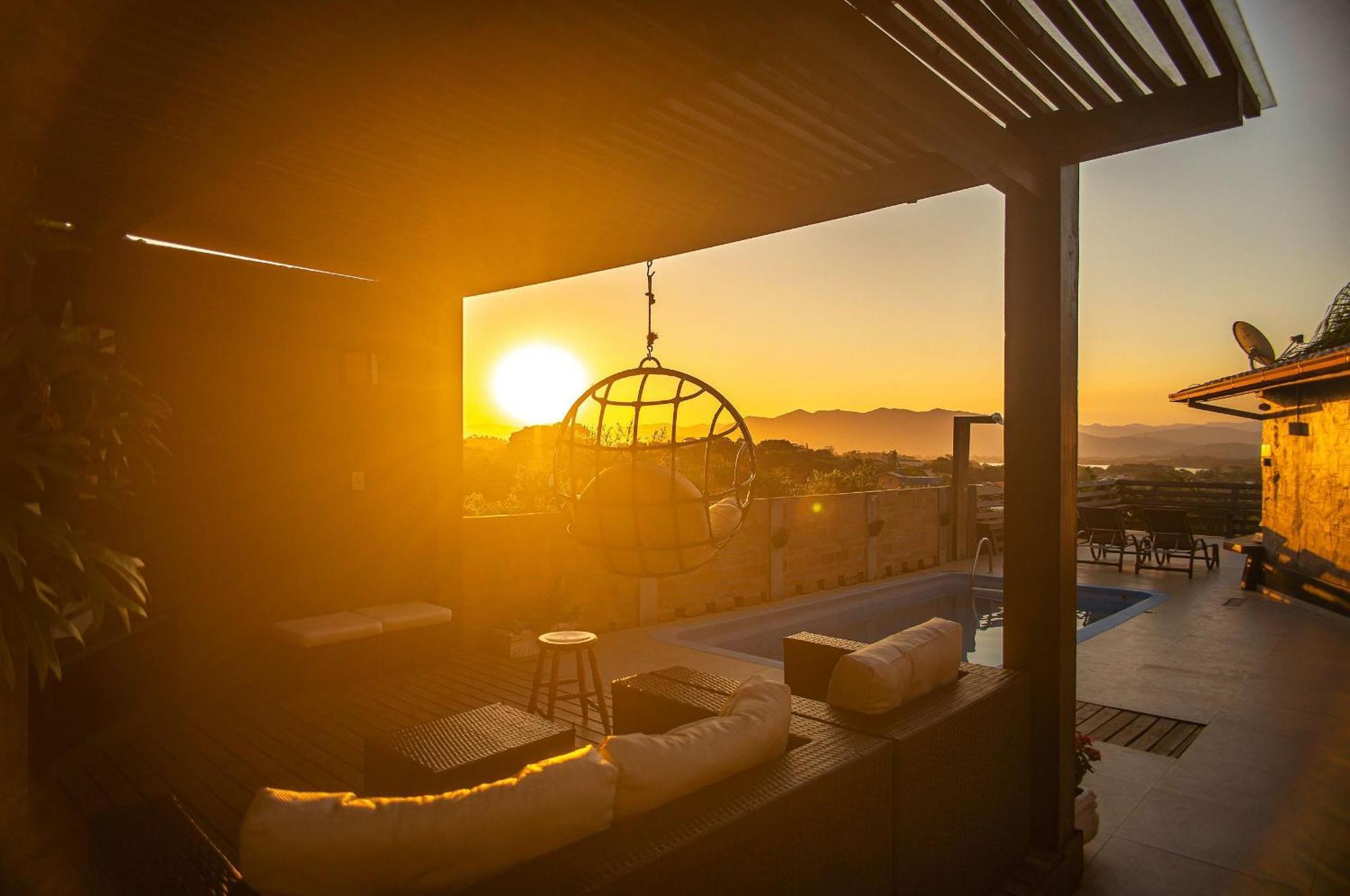 Bangalôs Do Rosa Com Vista Panorâmica - Bangalôs Com Hidromassagem, Lareira E Piscina Praia do Rosa